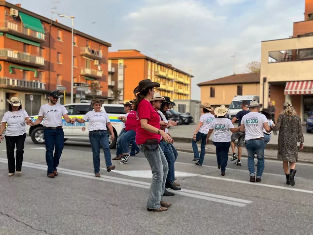 Western Academy Esibizione Funo